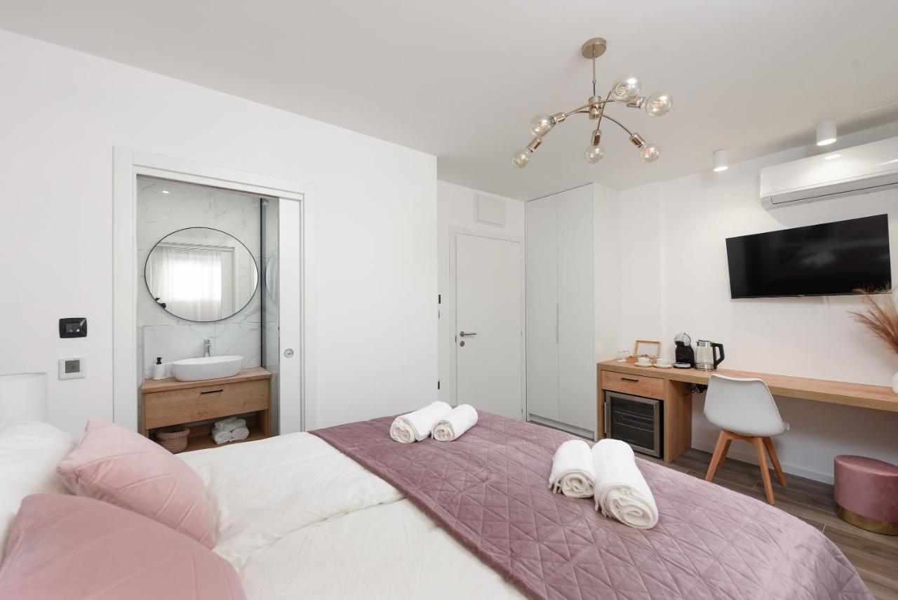 Aura Exclusive Apartment & Room 扎达尔 外观 照片