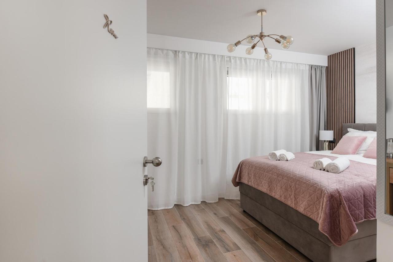 Aura Exclusive Apartment & Room 扎达尔 外观 照片