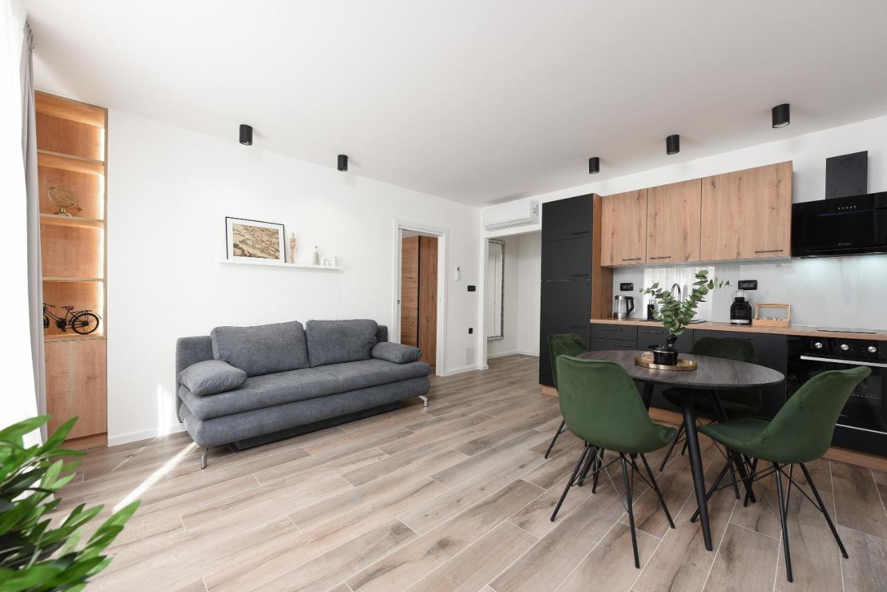 Aura Exclusive Apartment & Room 扎达尔 外观 照片