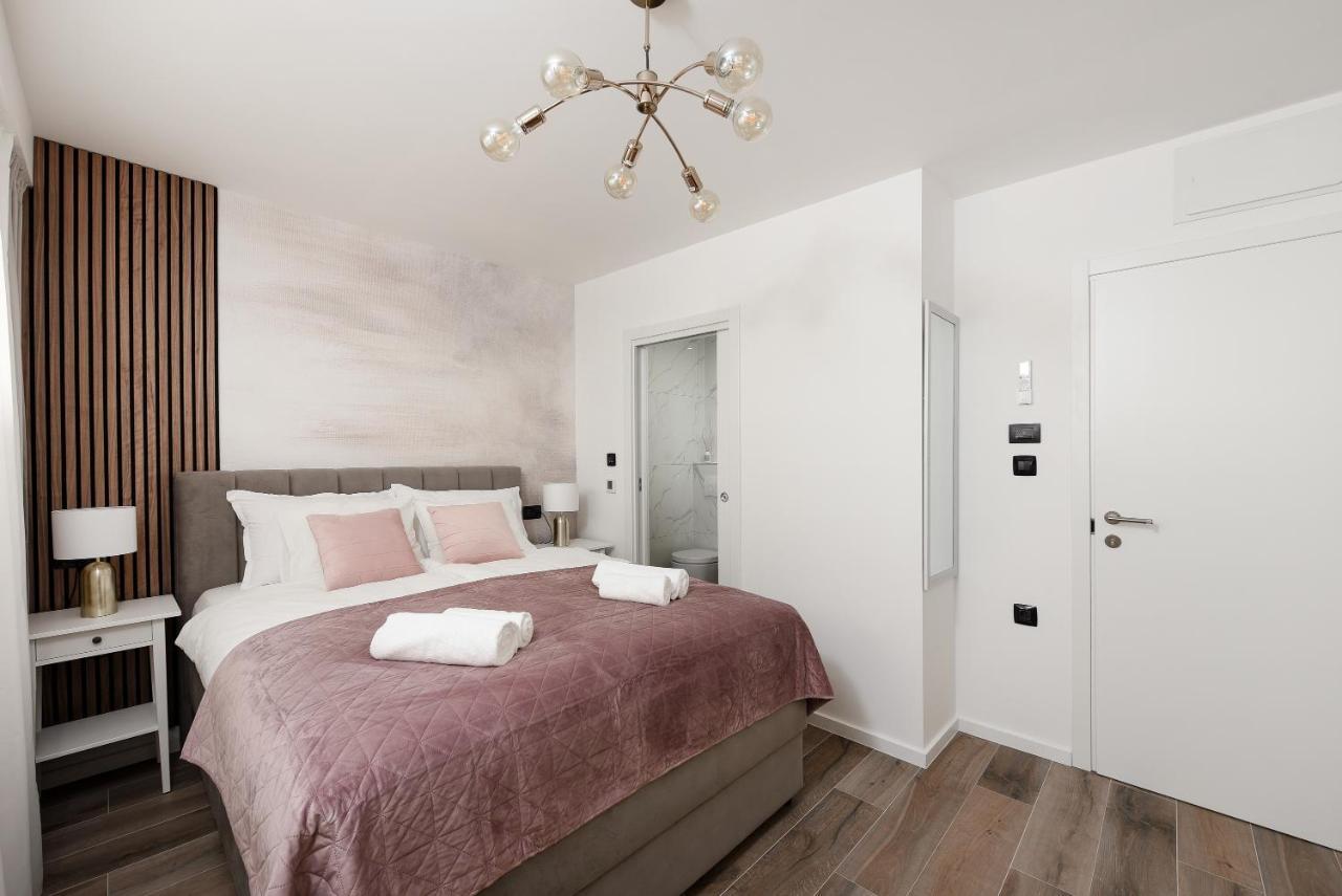 Aura Exclusive Apartment & Room 扎达尔 外观 照片