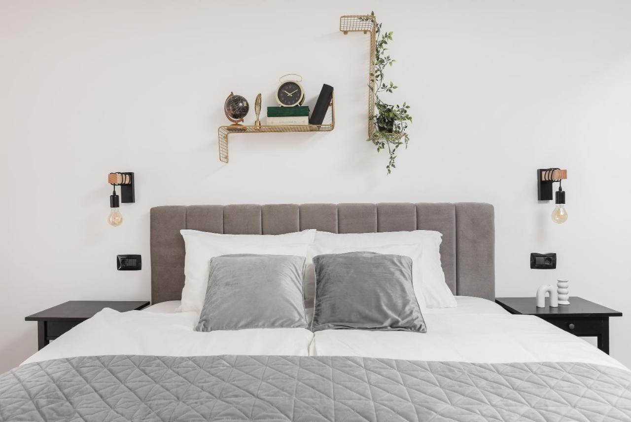 Aura Exclusive Apartment & Room 扎达尔 外观 照片