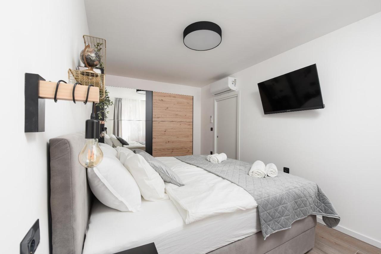 Aura Exclusive Apartment & Room 扎达尔 外观 照片