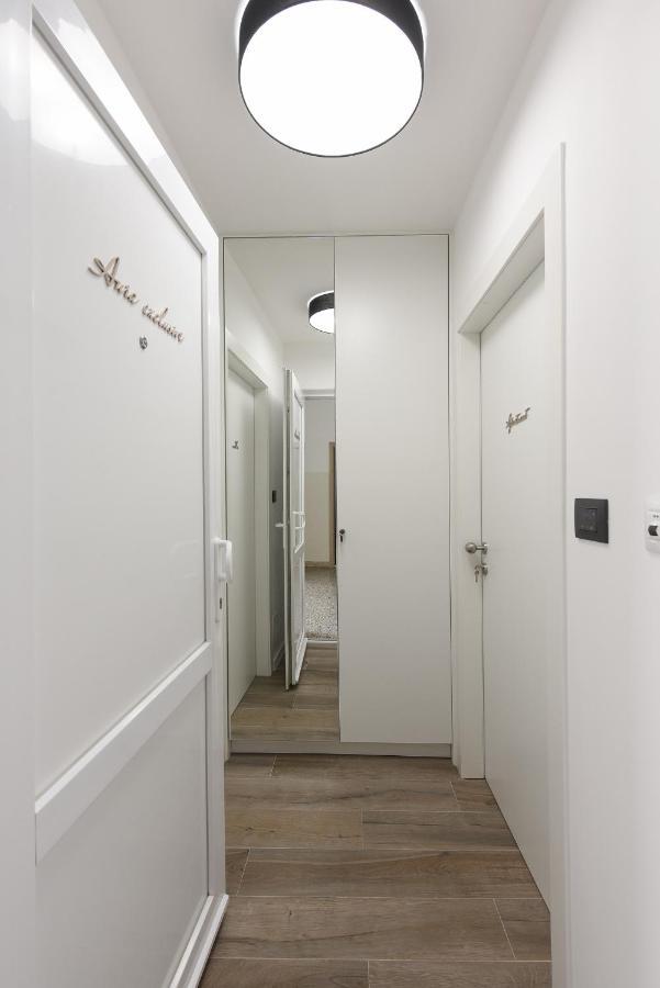 Aura Exclusive Apartment & Room 扎达尔 外观 照片